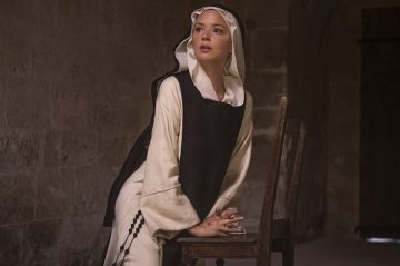 Канны-2021: Бог и любовь в новом фильме Верховена