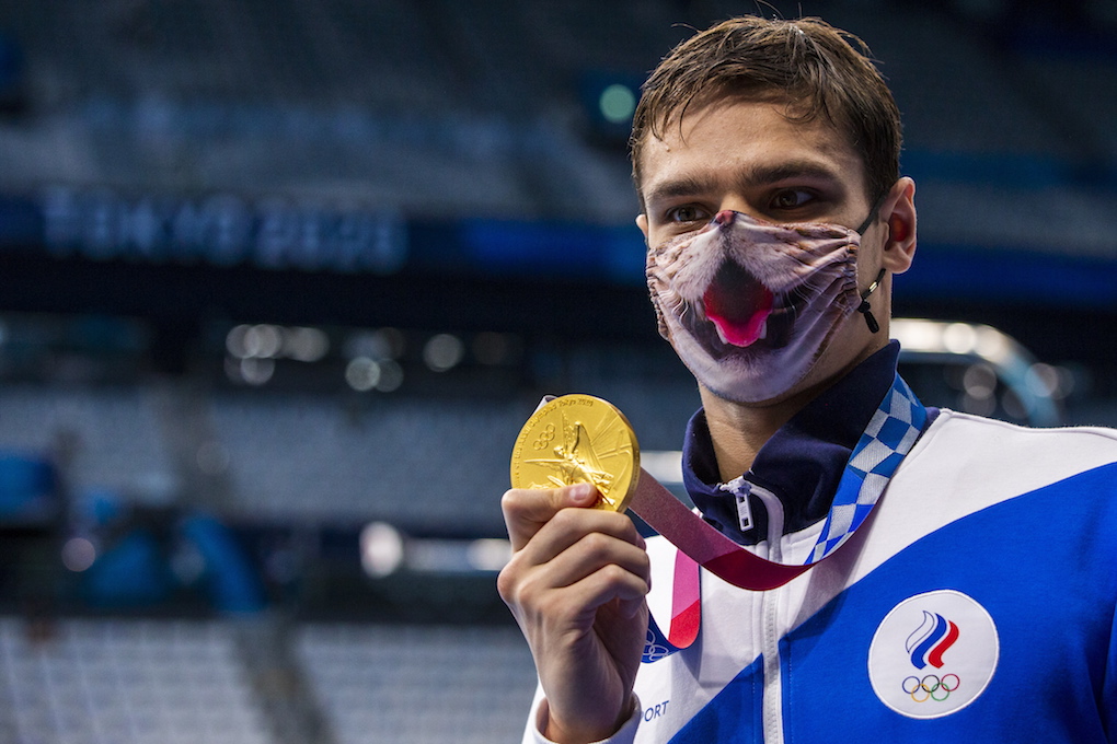Медали из вторсырья, котики и новая этика: Чем еще запомнилась Олимпиада-2020