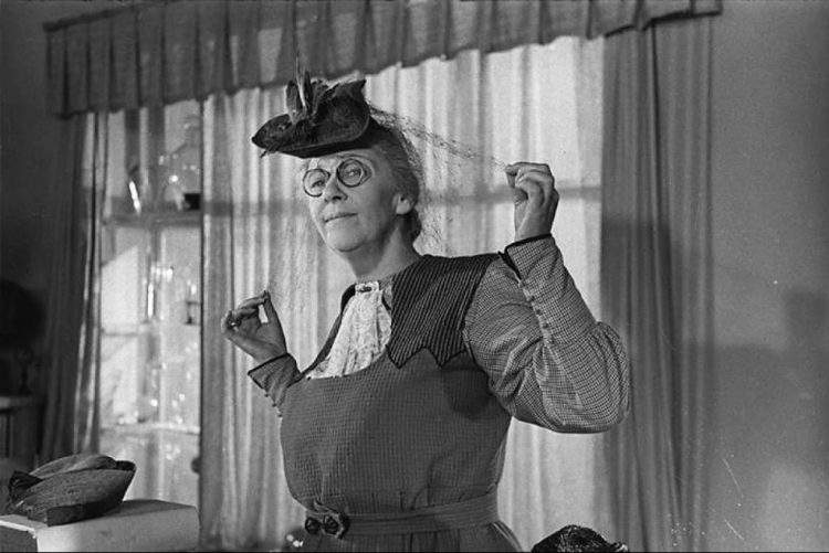 «Жалко, королевство маловато, разгуляться негде»: Гений Фаины Раневской