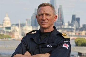 Дэниэл Крэйг стал капитаном второго ранга