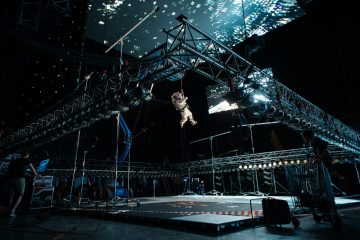 Александр Кузнецов сыграл космонавта