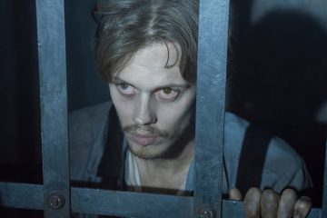 Сэм Рэйми лишил Билла Скарсгарда голоса