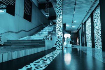 Виртуальный театр, видео-арт и криптоискусство