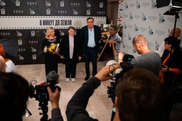 В Общественной палате РФ показали фильм «Восемь минут до земли»