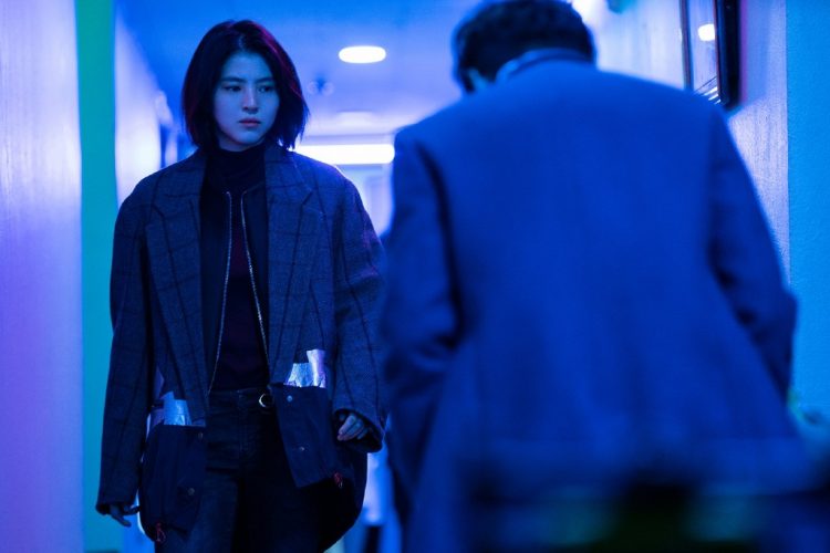 «Во имя мести»: Неон, синти-поп и насилие