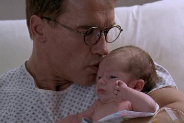 Шварценеггер посоветовал целовать детей ради мировой славы