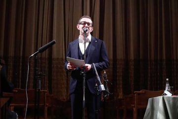 Константин Хабенский вернул актеров и студентов в МХТ им. Чехова