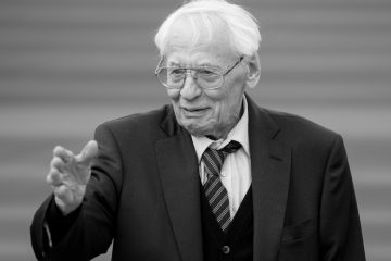 Умер Владимир Наумов – первый президент Национальной Академии кинематографических наук и искусств