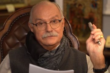 Никита Михалков винит Голливуд в разжигании ненависти к России
