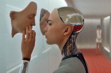 Режиссер фильмов «Из машины» и «Аннигиляция» взялся за новый проект