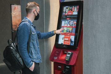 В кинотеатрах отменили социальную дистанцию