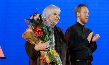 Светлана Крючкова представит спектакль «Любви небесный образ»