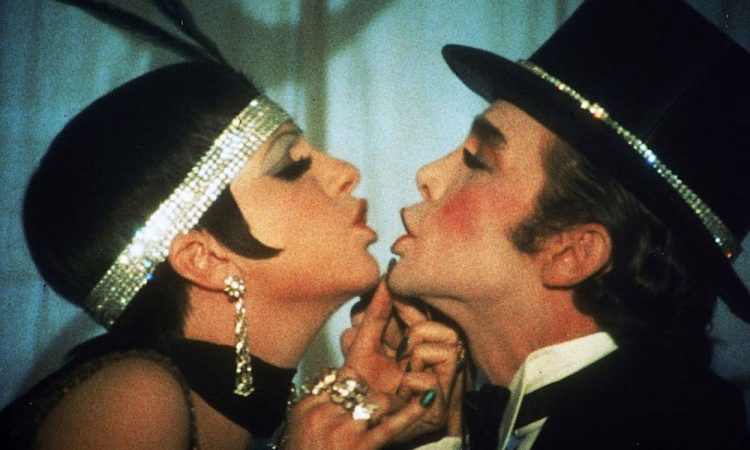 История «Кабаре» – революционного мюзикла о нацизме и любви