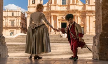 «Сирано»: Как великая трагедия превратилась в нелепый фарс