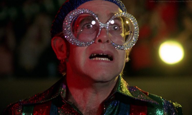 Настоящий, фальшивый и нарисованный Элтон Джон