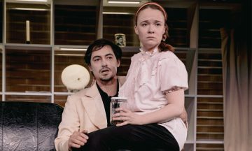 Достоевский расследует смерть своего пасынка на сцене