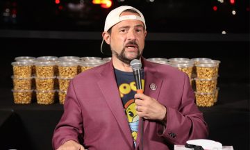 Новый фильм Кевина Смита увидят только 5555 человек