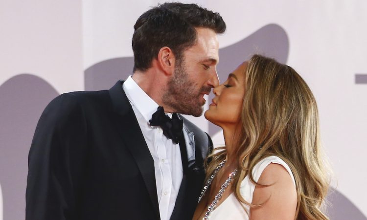 Итоги-2024: Расставания, свадьбы и дети года