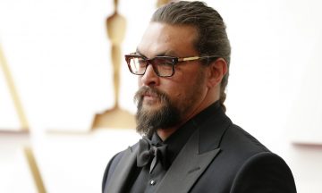 Джейсон Момоа станет легендарным гавайским воителем