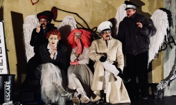 Даниил Хармс в «Сатириконе»: Парадоксальный юмор с ощущением ужаса