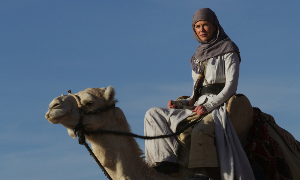Кадр из фильма «Королева пустыни» (2014)