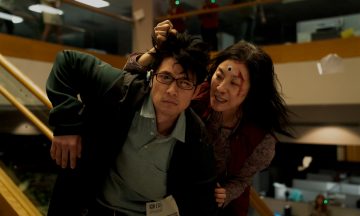 «Все везде и сразу» и Том Круз завоевали очередные награды