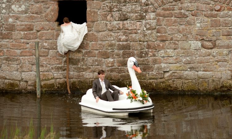 7 нетривиальных свадебных ромкомов