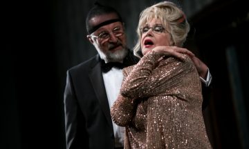 «203–205»: Неёлова и Ярмольник в суете и сьютах