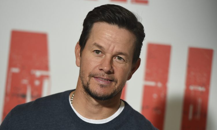 Фальшивые слезы, бокс и деньги Марка Уолберга