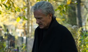 Меньшиков и Янковский в сериале про завод и автоугон