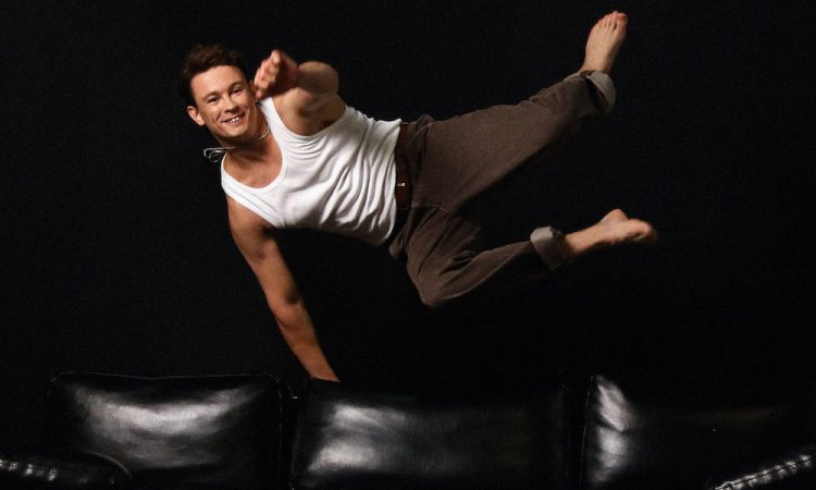 «Кручу жизнь как рулетку»: Никита Кологривый о кино, соцсетях и безотцовщине