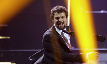 Данила Козловский отсудил 682,5 млн рублей за «Карамору»