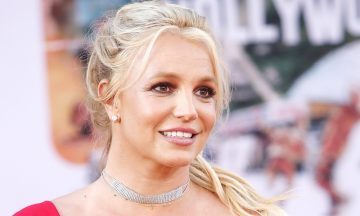 Бритни Спирс вышла замуж сама за себя