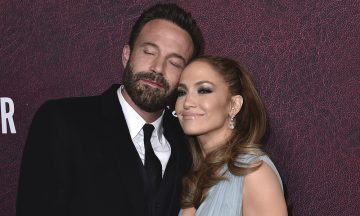 Бен Аффлек и Дженнифер Лопес сделали парные татуировки