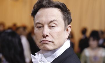 Даррен Аронофски снимет фильм об Илоне Маске