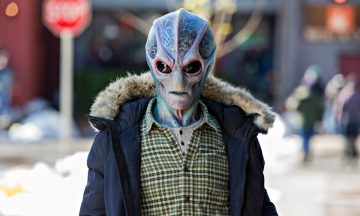 Как выжить в день объятий