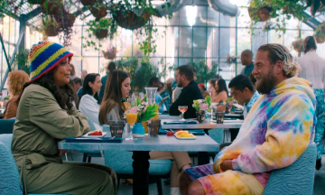 «Что за люди»: Джона Хилл, Эдди Мерфи и шутки про расизм