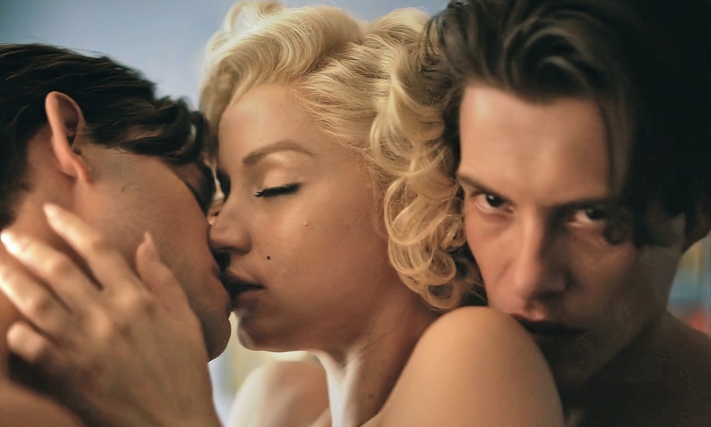 Топ-секси. Сцены