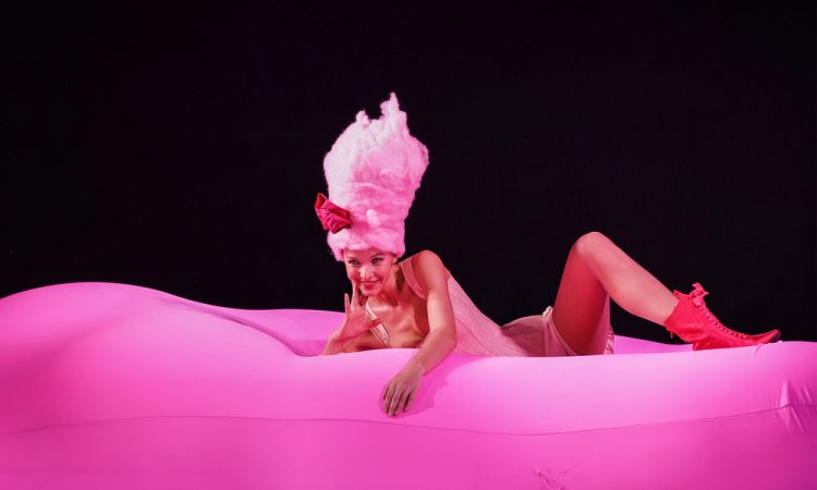 Главные спектакли февраля