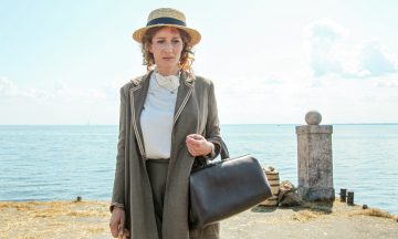 «Раневская»: Знакомство с великой актрисой