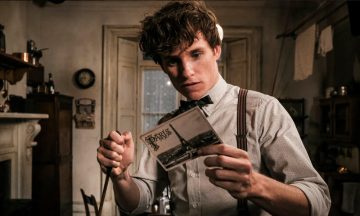 Эдди Редмэйн сменит Брюса Уиллиса в роли неуловимого наемника