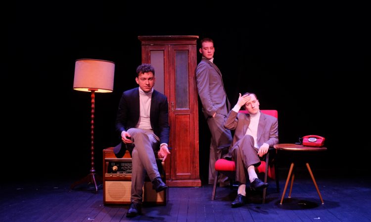 «Утиная охота»: Экзистенциальный кризис в трех лицах