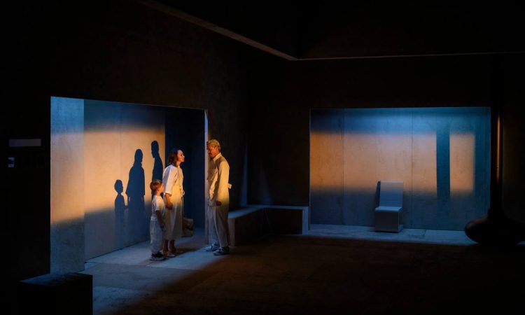 «Далекая Радуга»: Земные отношения в неземных обстоятельствах