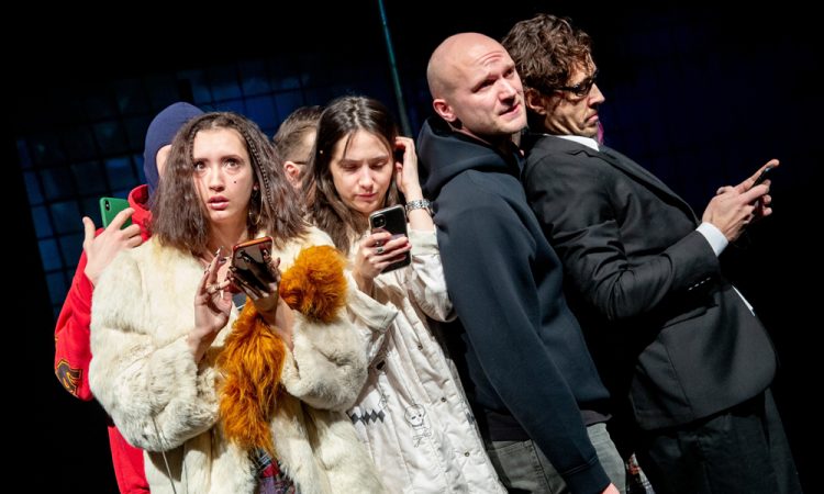 Самые интригующие театральные премьеры месяца