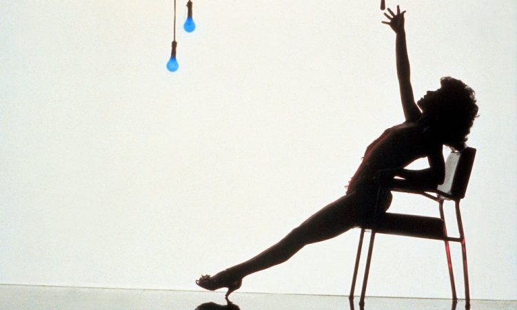 «Танец-вспышка»: История Золушки, перевернувшая поп-культуру