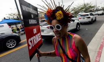 Забастовка сценаристов в Голливуде: Кто виноват и что делать?