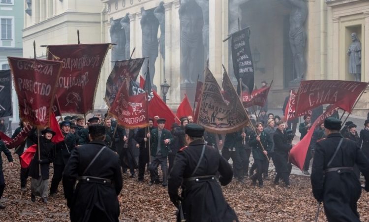 Нева, великолепный вид: Новые сериалы и фильмы про Петербург