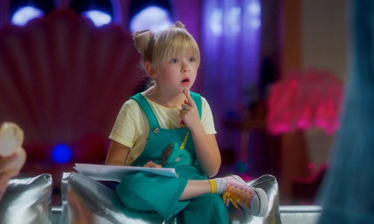 Ева Смирнова – о своем имени, начале карьеры и звездных партнерах