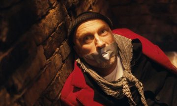 Дмитрий Нагиев подвергается жестокому насилию в сериале «Кино про бандитов»