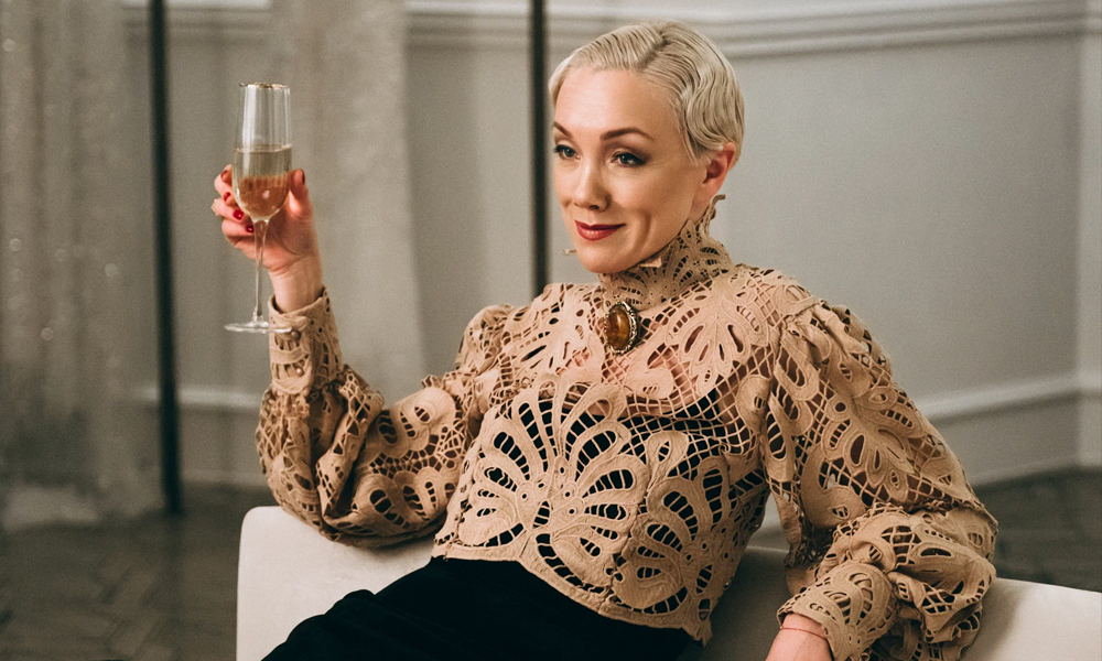 Сериал «Жить жизнь»